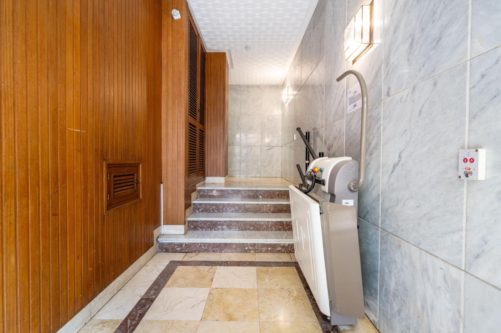Flat for Sale in Almería