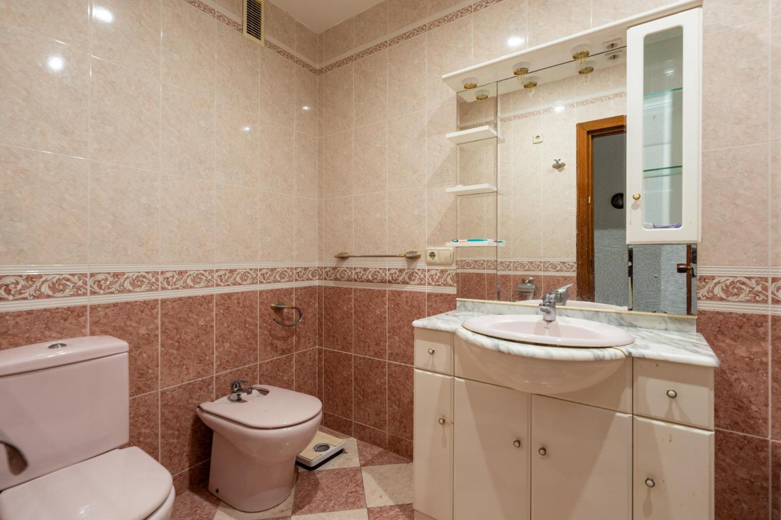 Flat for Sale in Almería