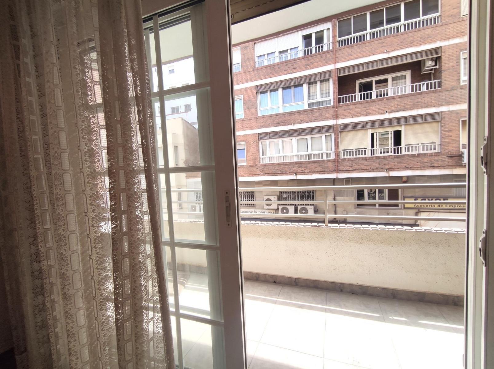 Flat for Sale in Almería