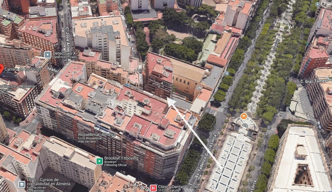 Flat for Sale in Almería