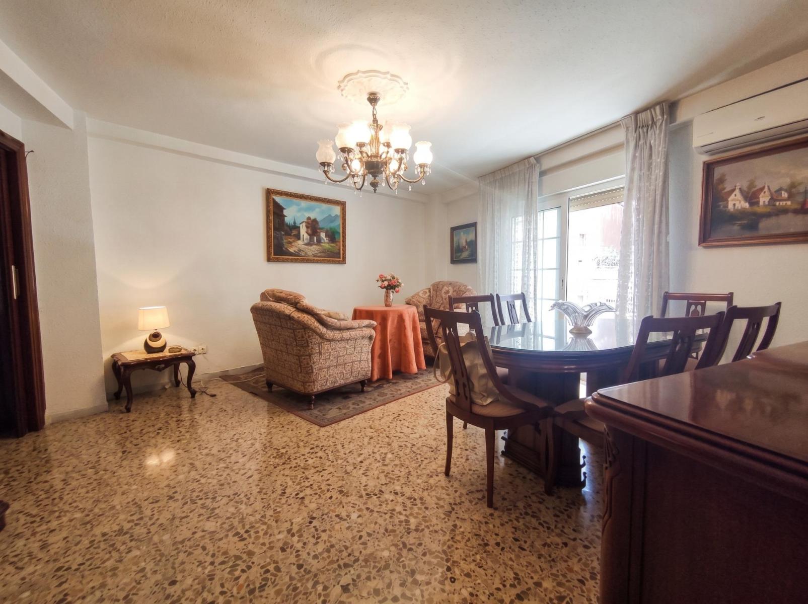 Flat for Sale in Almería