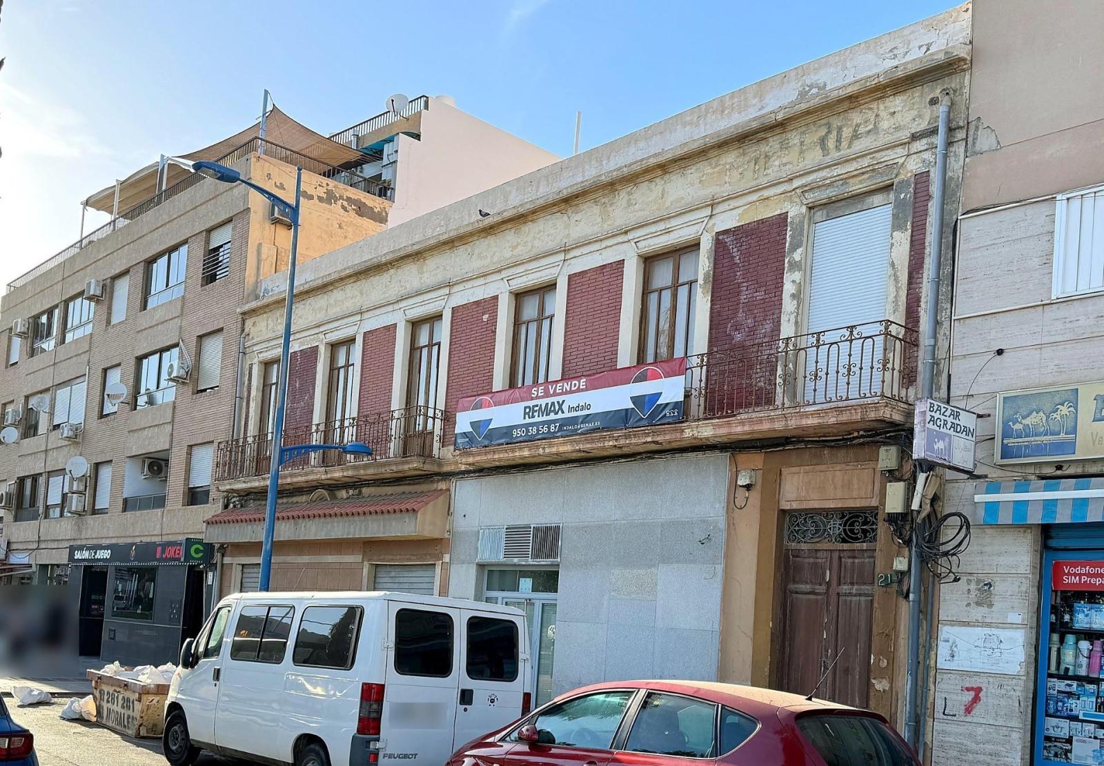 Edificio en Venta en Almería