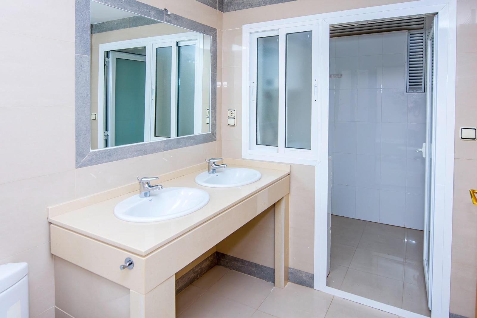 Piso en Venta en Carboneras