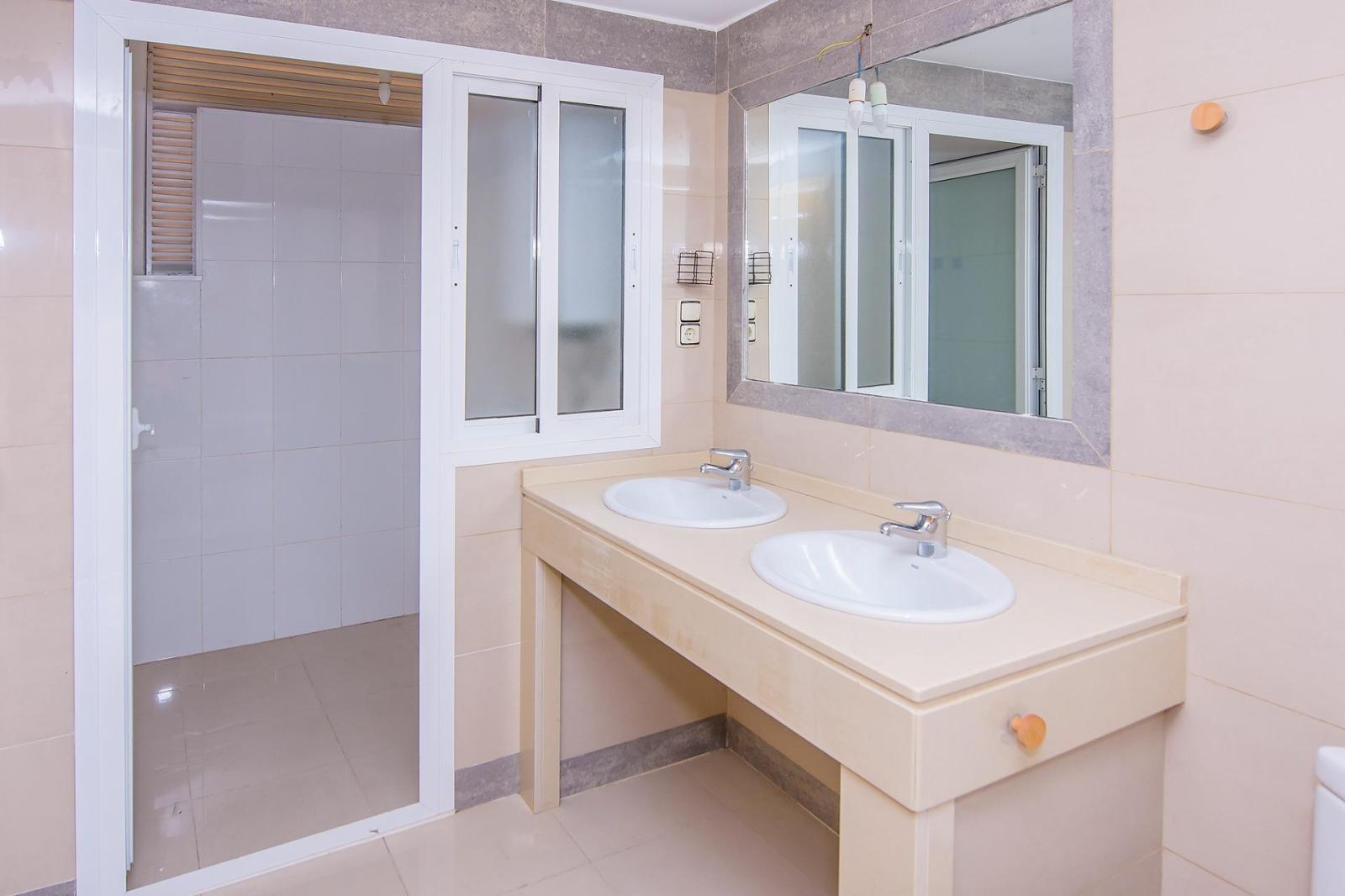 Flat for Sale in Carboneras