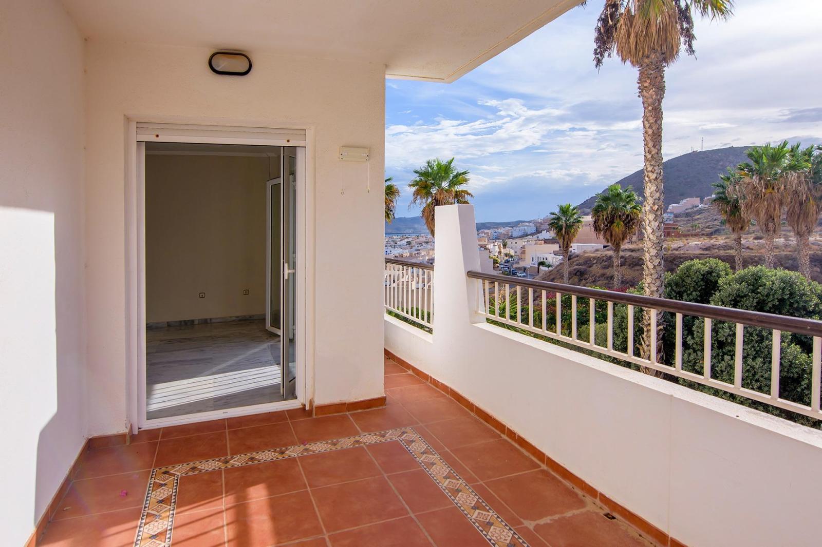 Flat for Sale in Carboneras