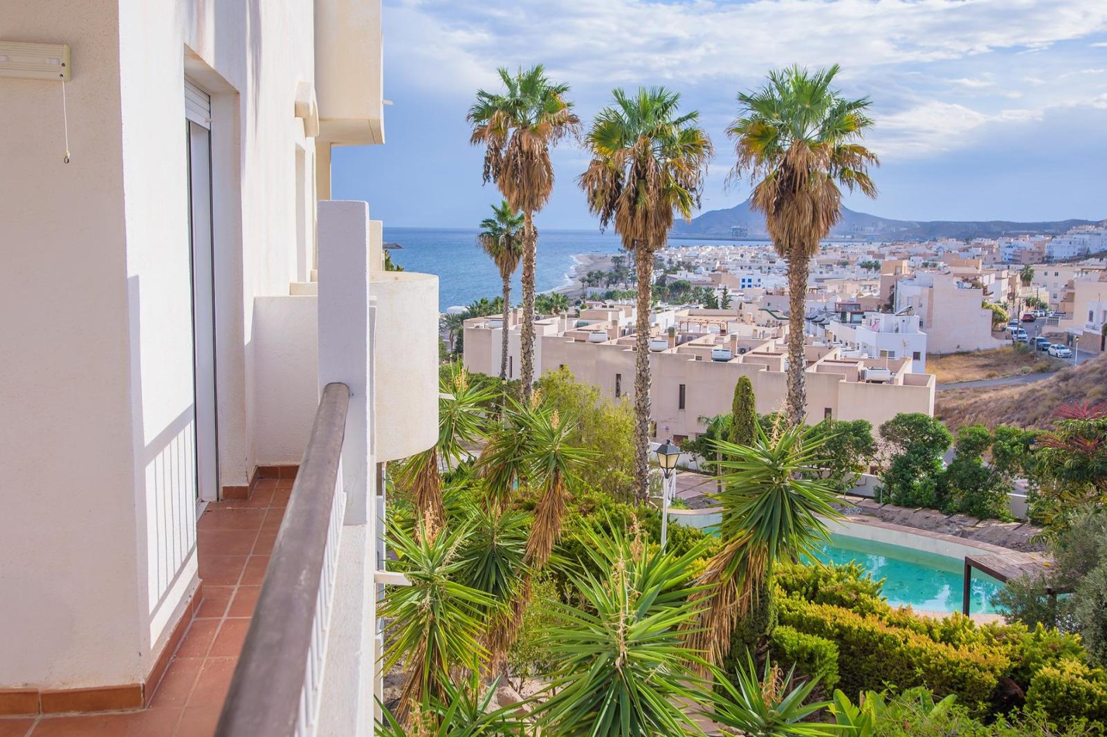 Flat for Sale in Carboneras