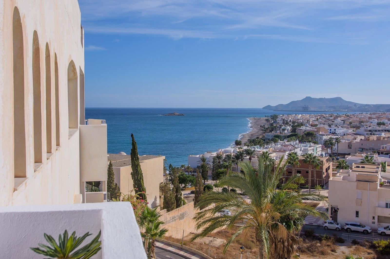 Flat for Sale in Carboneras