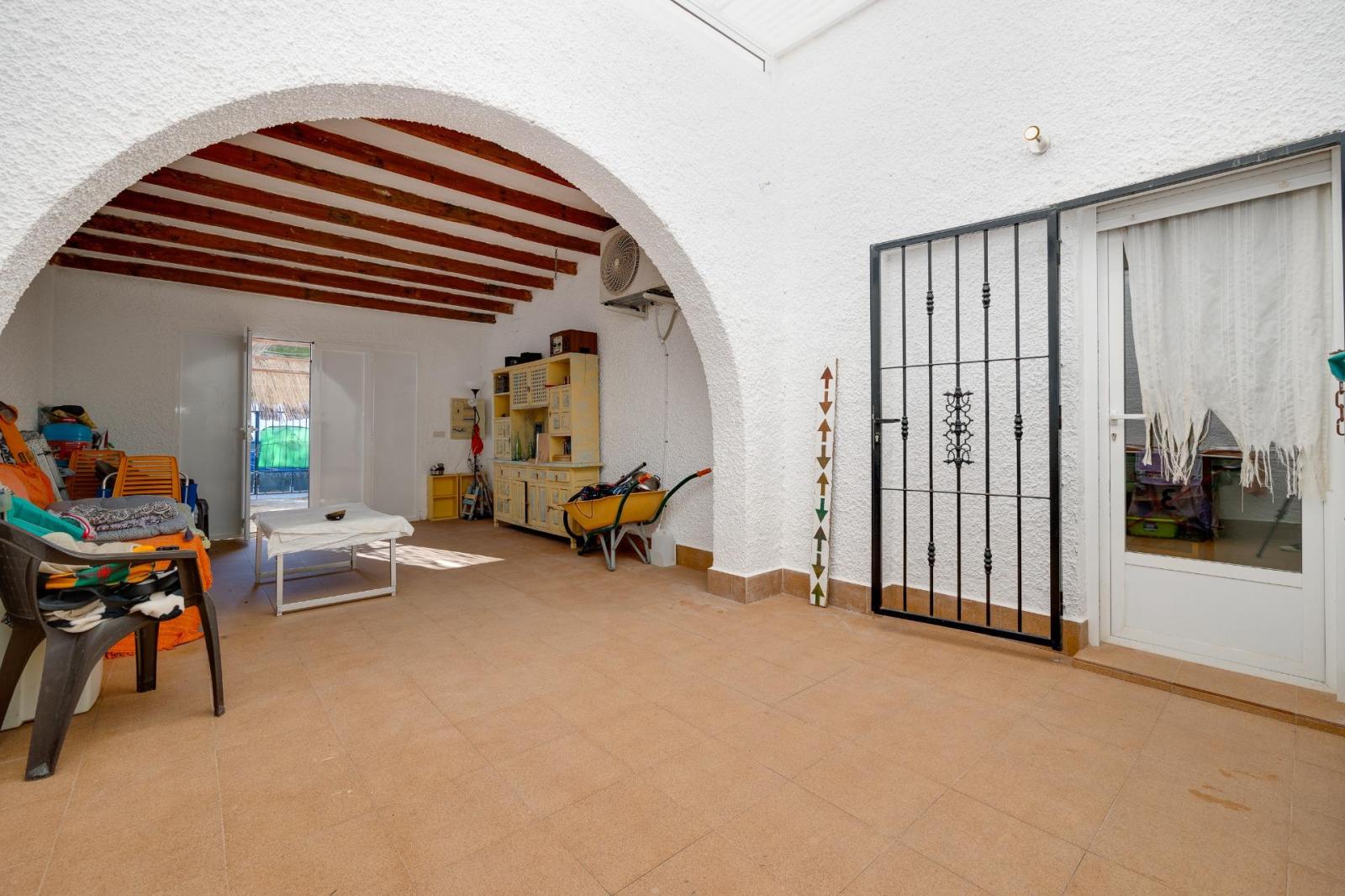 Chalet for Sale in Torrevieja