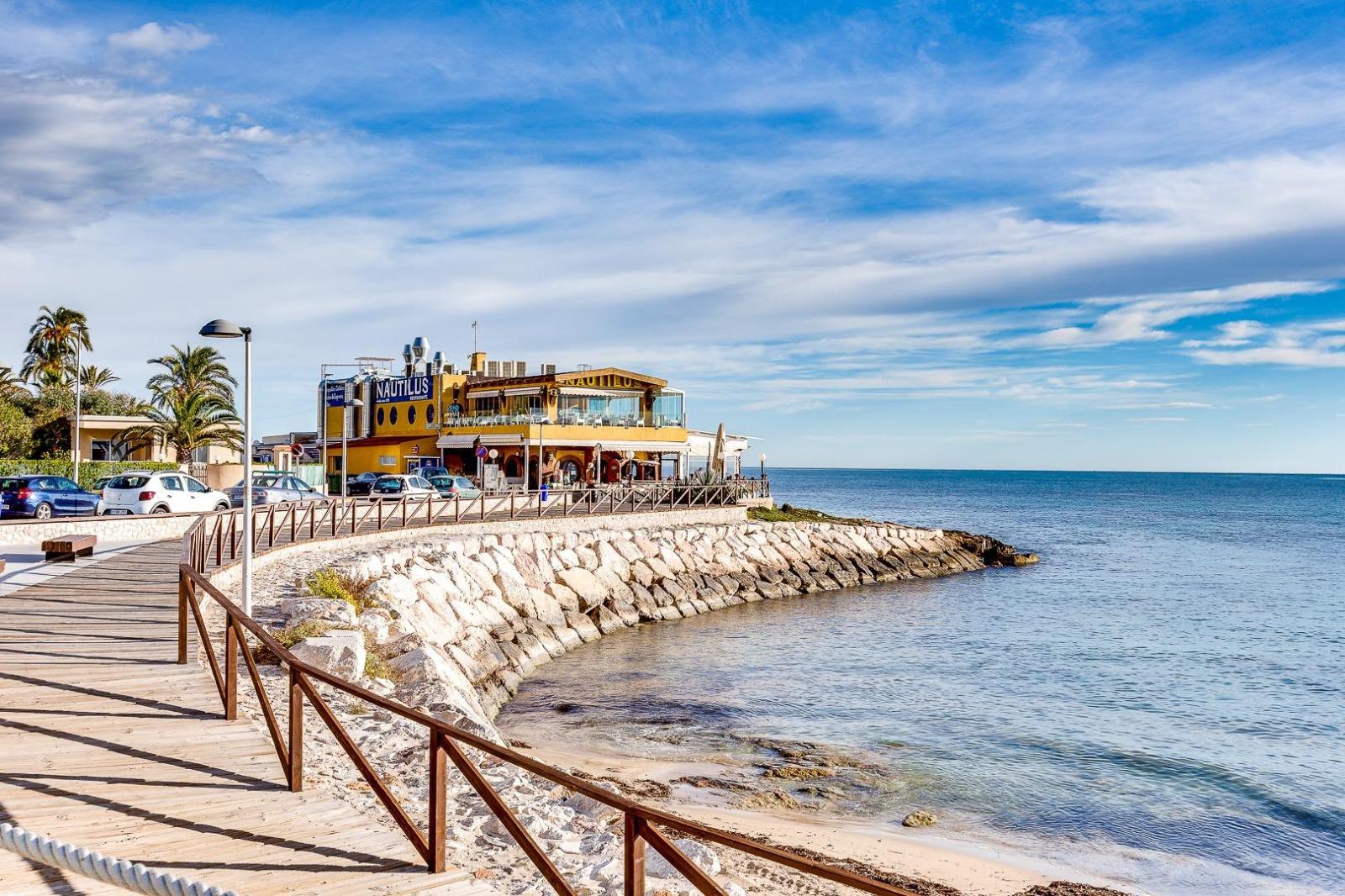 Chalet for Sale in Torrevieja