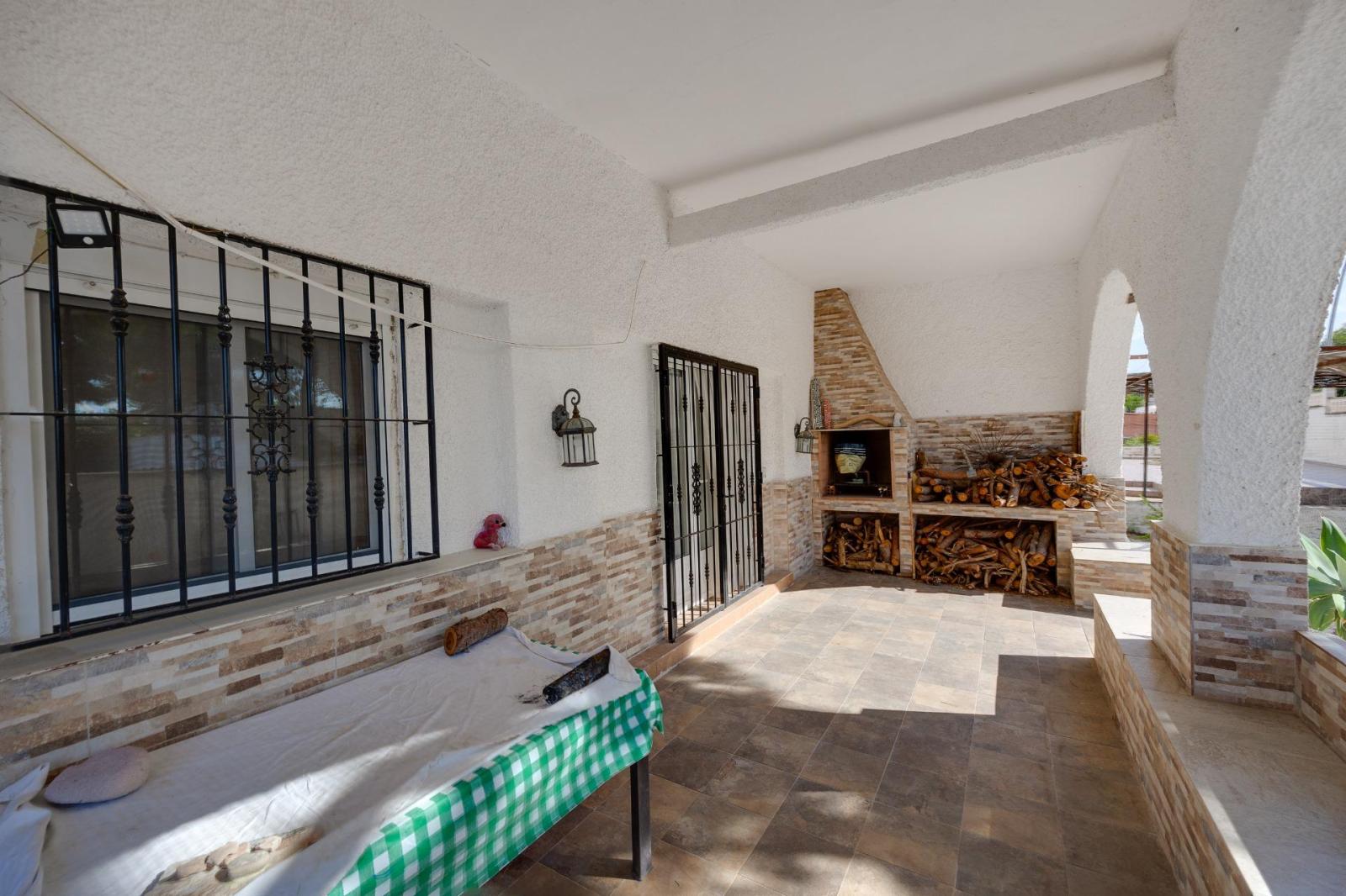 Chalet for Sale in Torrevieja
