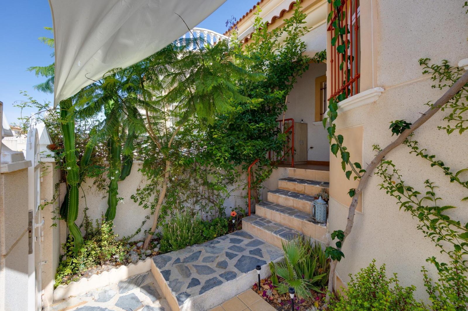 Chalet for Sale in Torrevieja