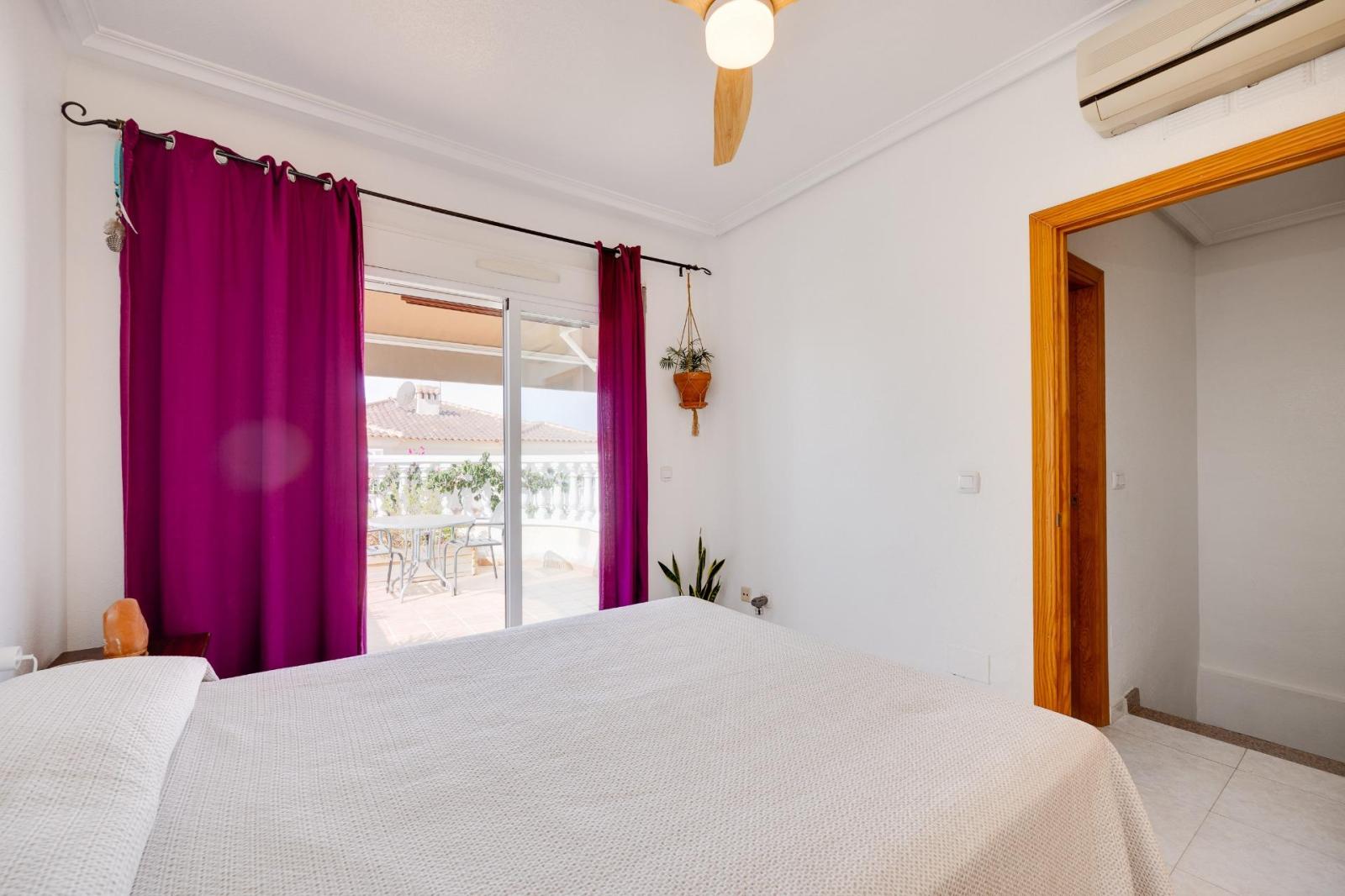 Chalet for Sale in Torrevieja
