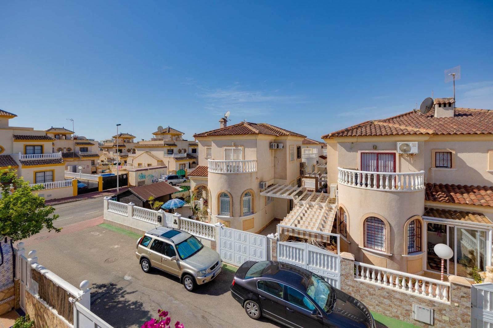 Chalet for Sale in Torrevieja