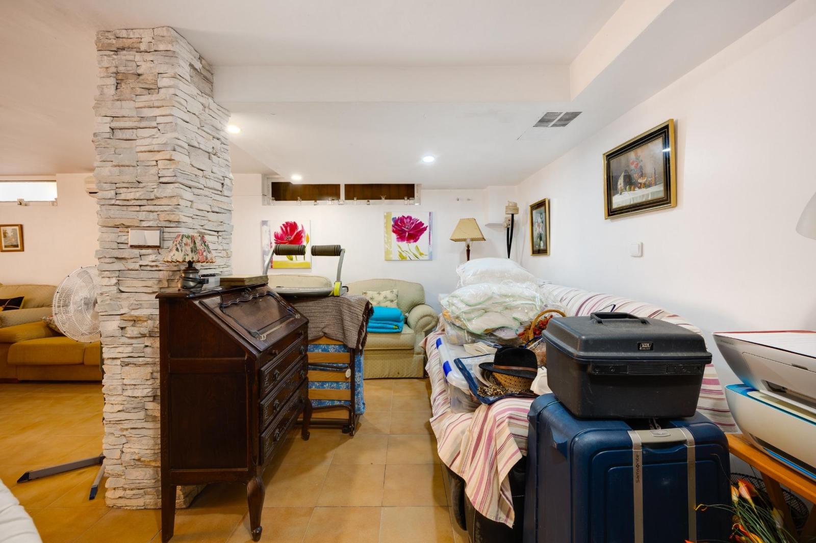 Chalet for Sale in Torrevieja