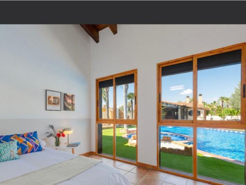 Chalet en Venta en Catral