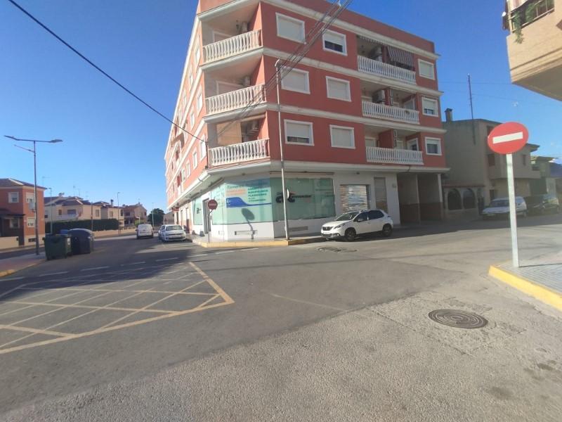 Flat for Sale in Almoradí