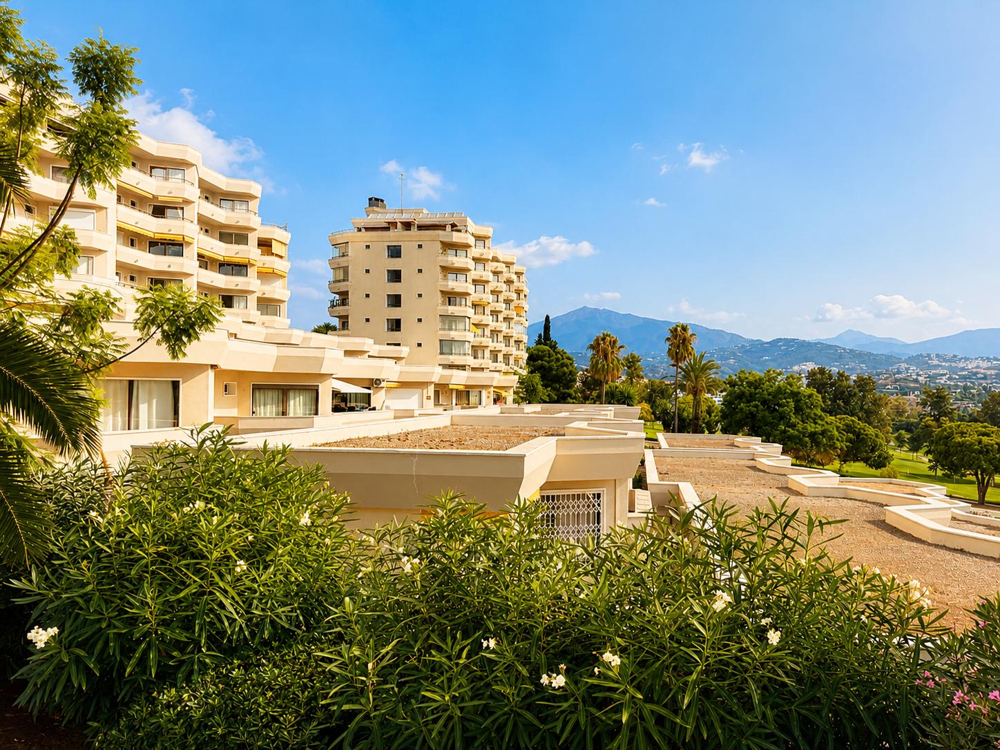 Studio for Sale in Estepona