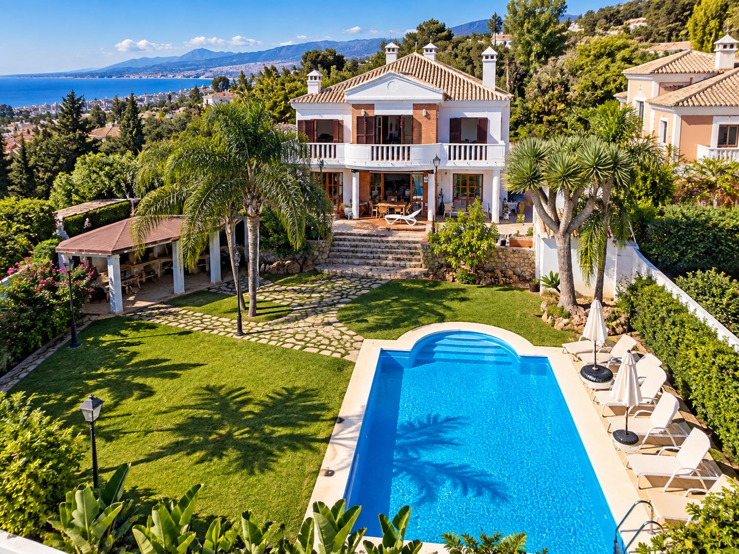 Villa for Sale in Málaga