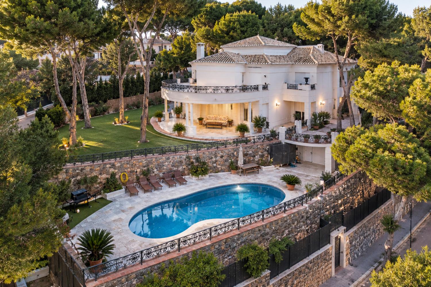 Villa for Sale in Málaga