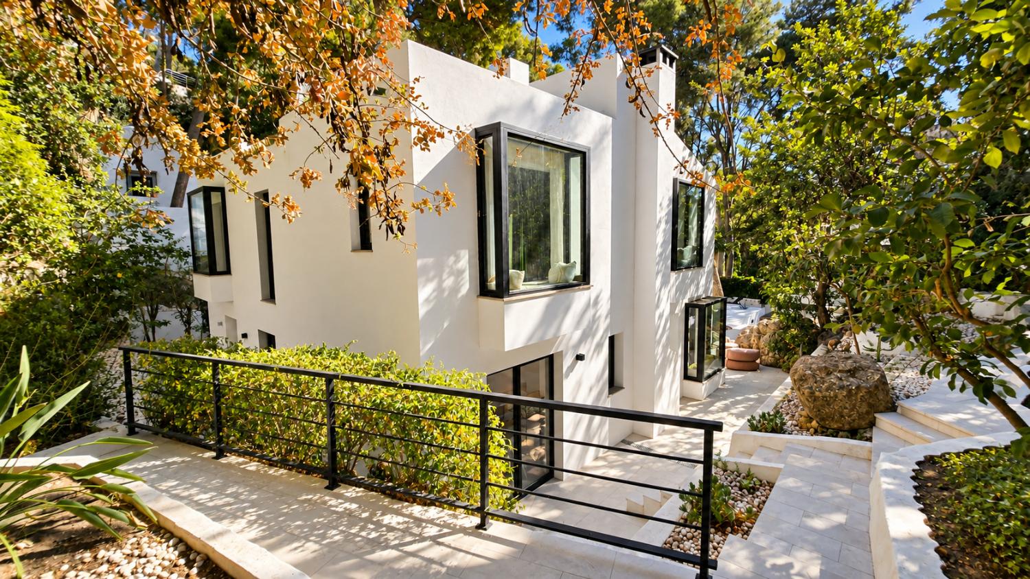 Villa for Sale in Málaga