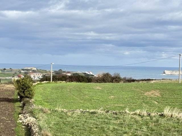 Semi-detached House for Sale in Suances