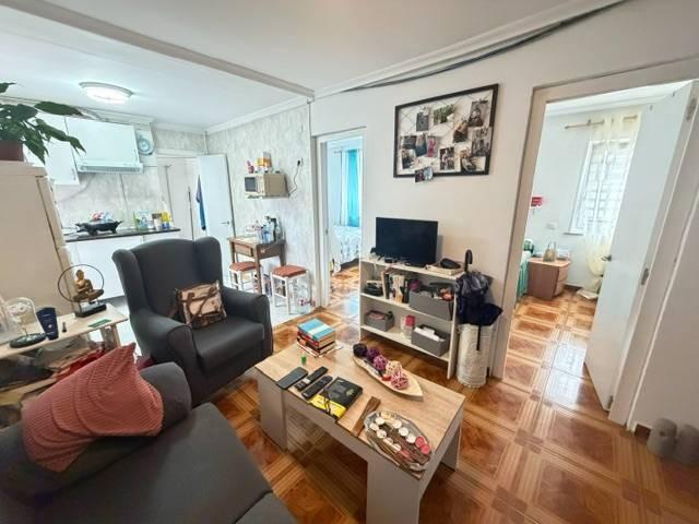 Flat for Sale in Torrelavega