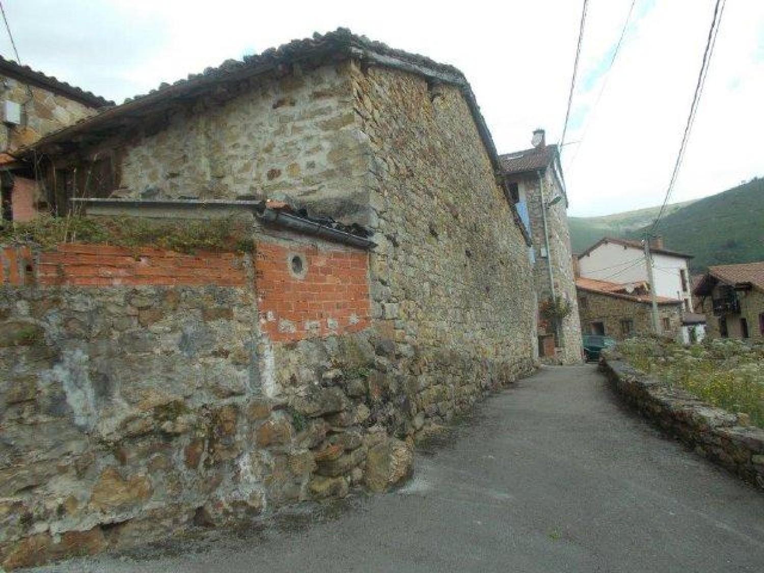 House for Sale in Rionansa