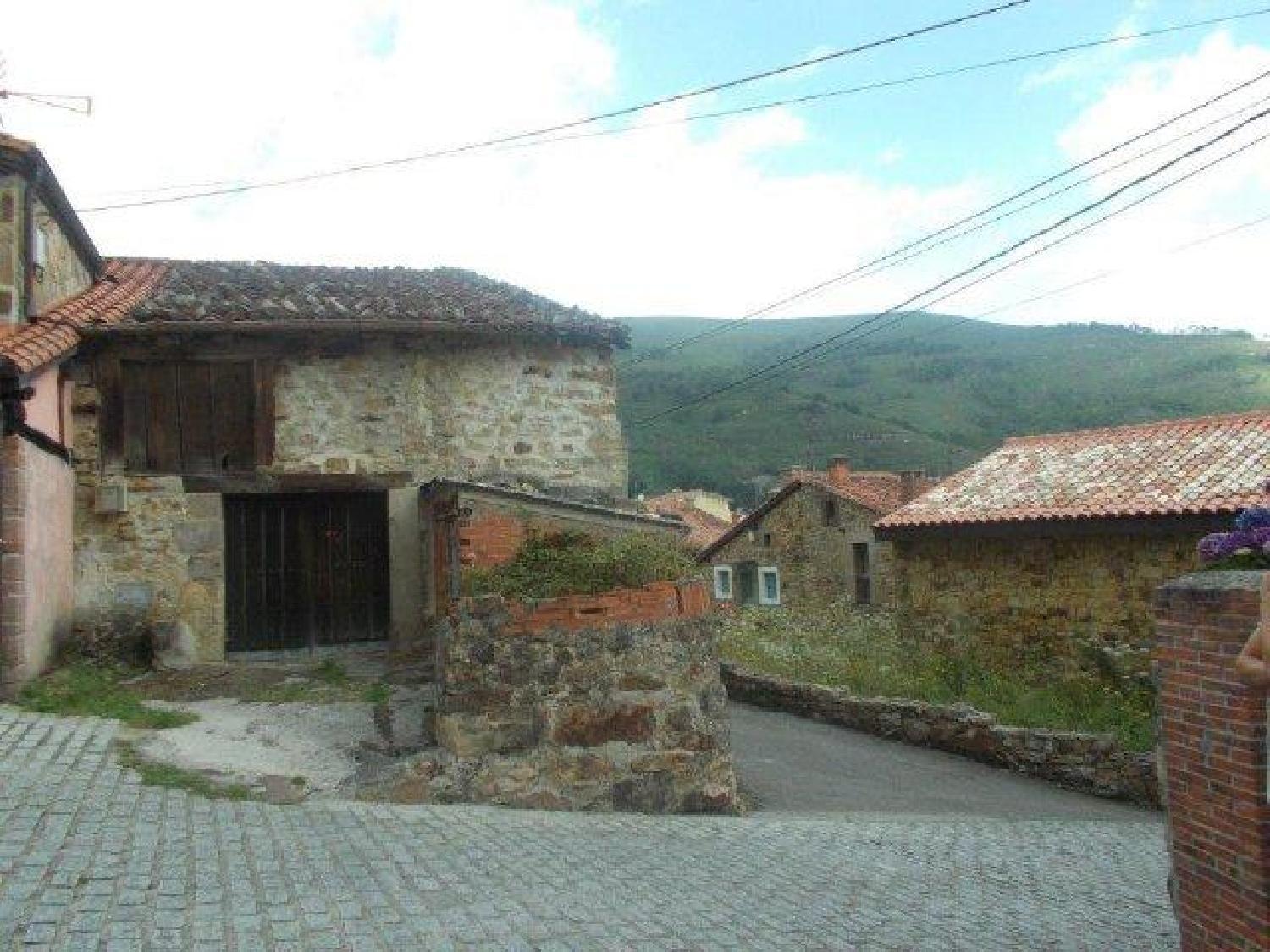 House for Sale in Rionansa