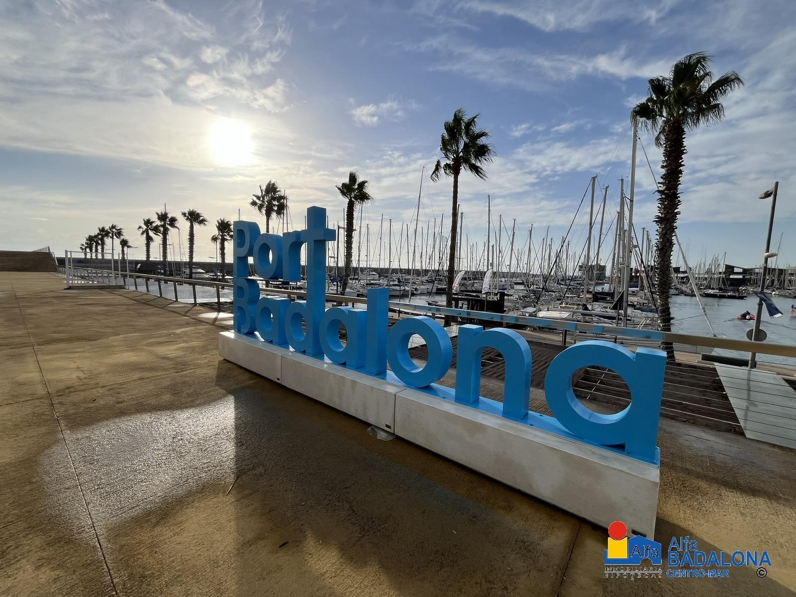 Flat for Sale in Badalona