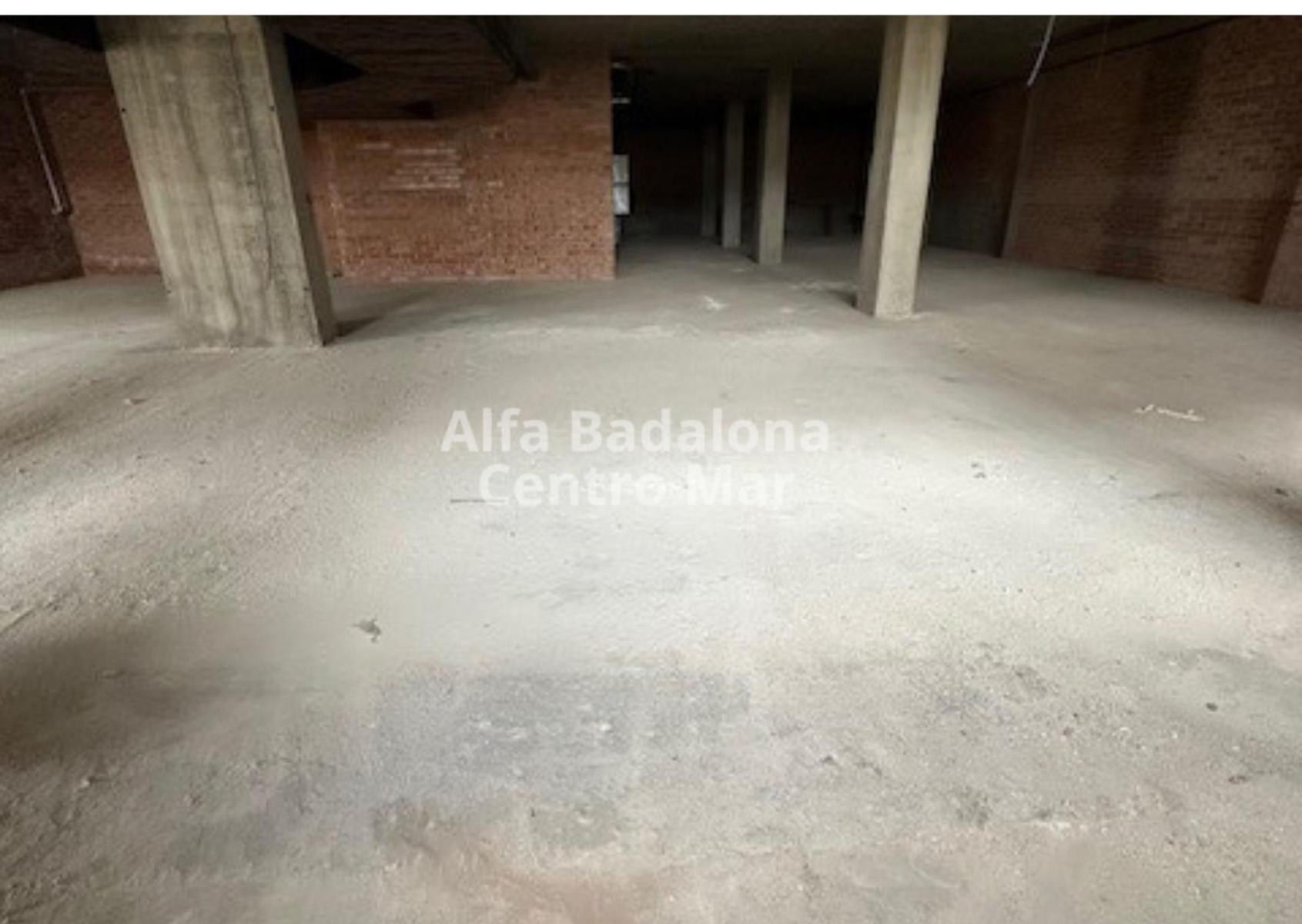 Premise for Rent in Badalona
