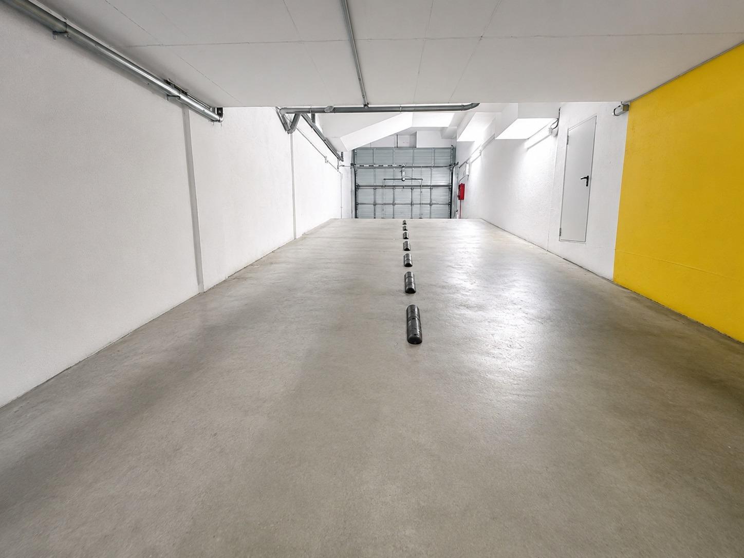 Garage for Sale in Badalona