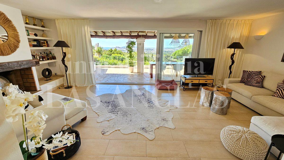 Villa en Venta en Santa Eulalia del Río