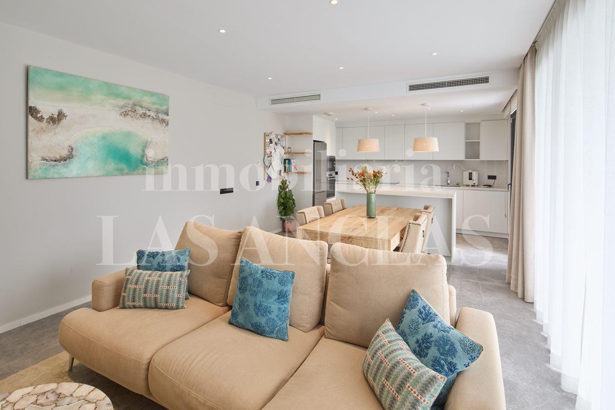Flat for Sale in Ibiza