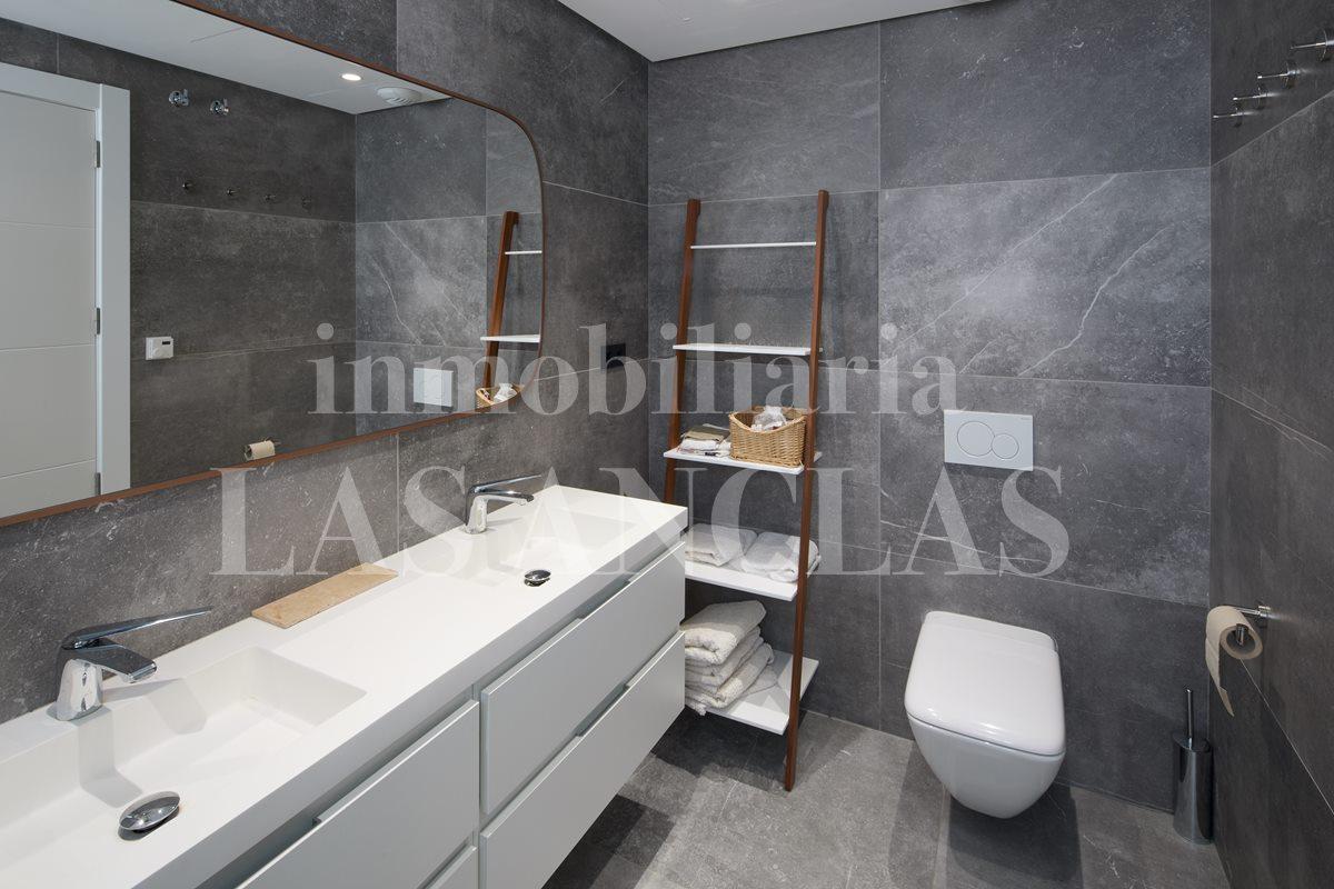 Flat for Sale in Ibiza