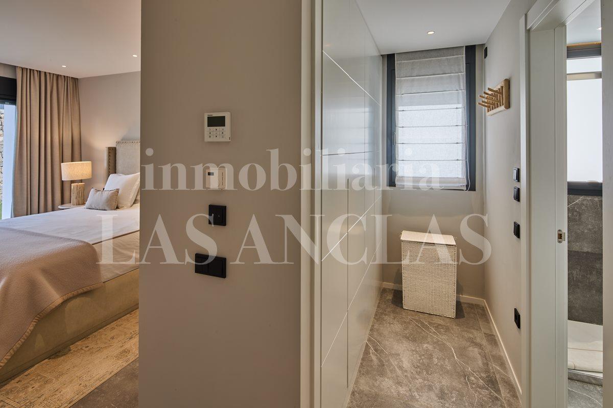 Flat for Sale in Ibiza