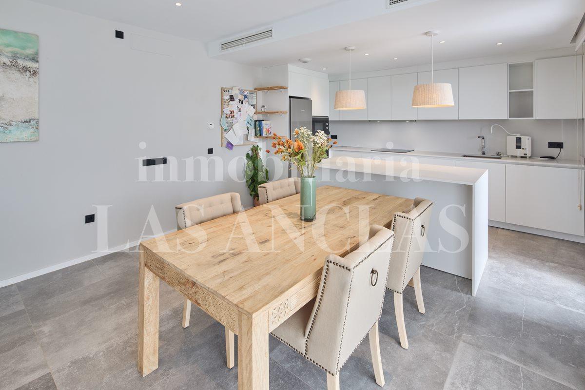 Flat for Sale in Ibiza