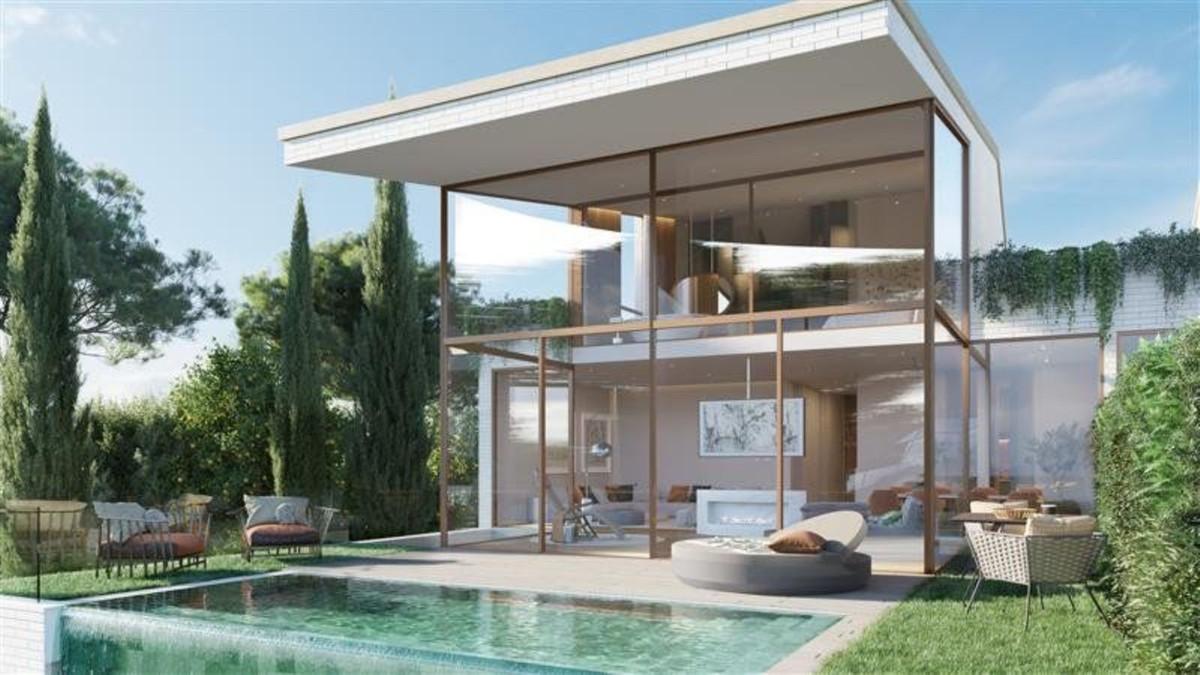 Villa for Sale in Benalmádena