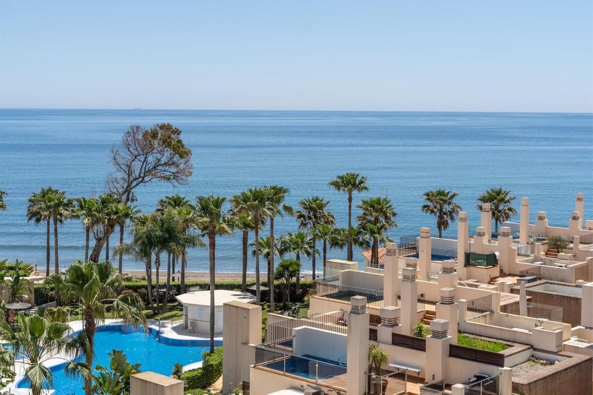 Penthouse for Sale in Estepona