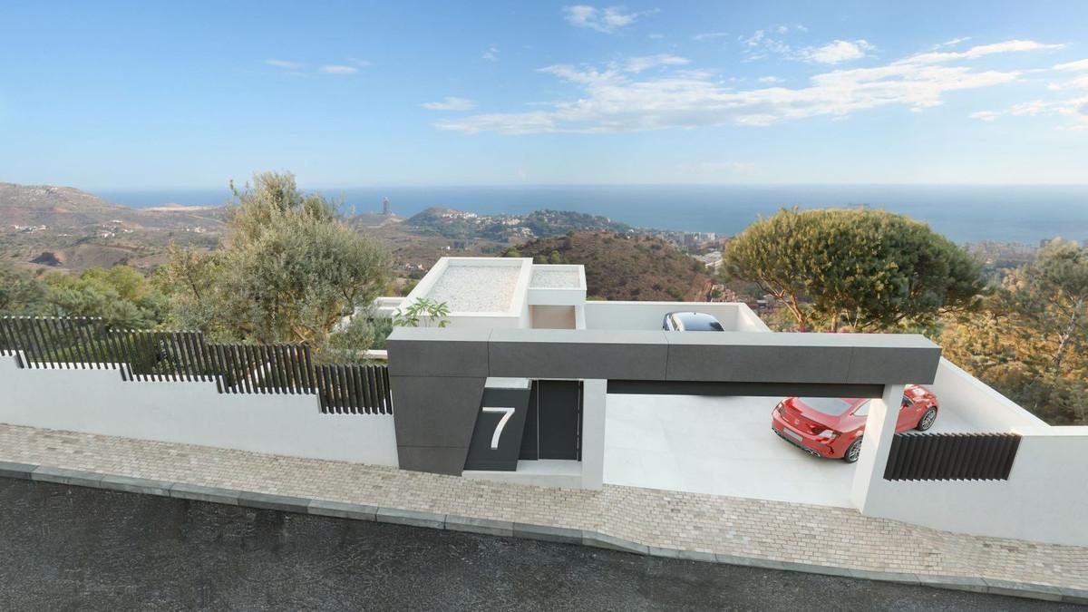 Villa for Sale in Málaga