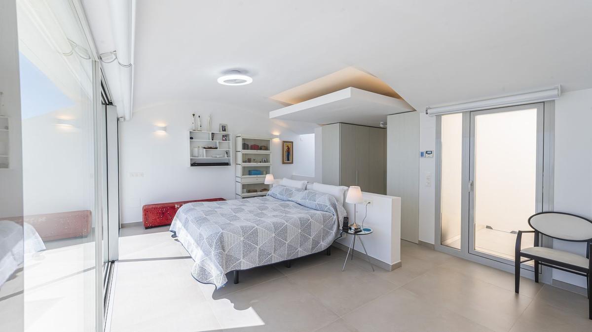 Penthouse for Sale in Benalmádena