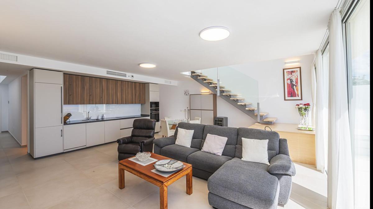 Penthouse for Sale in Benalmádena