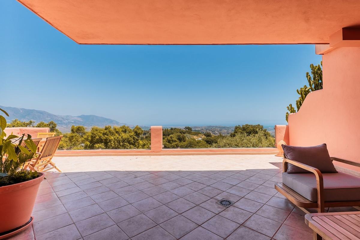 Apartment for Sale in Marbella