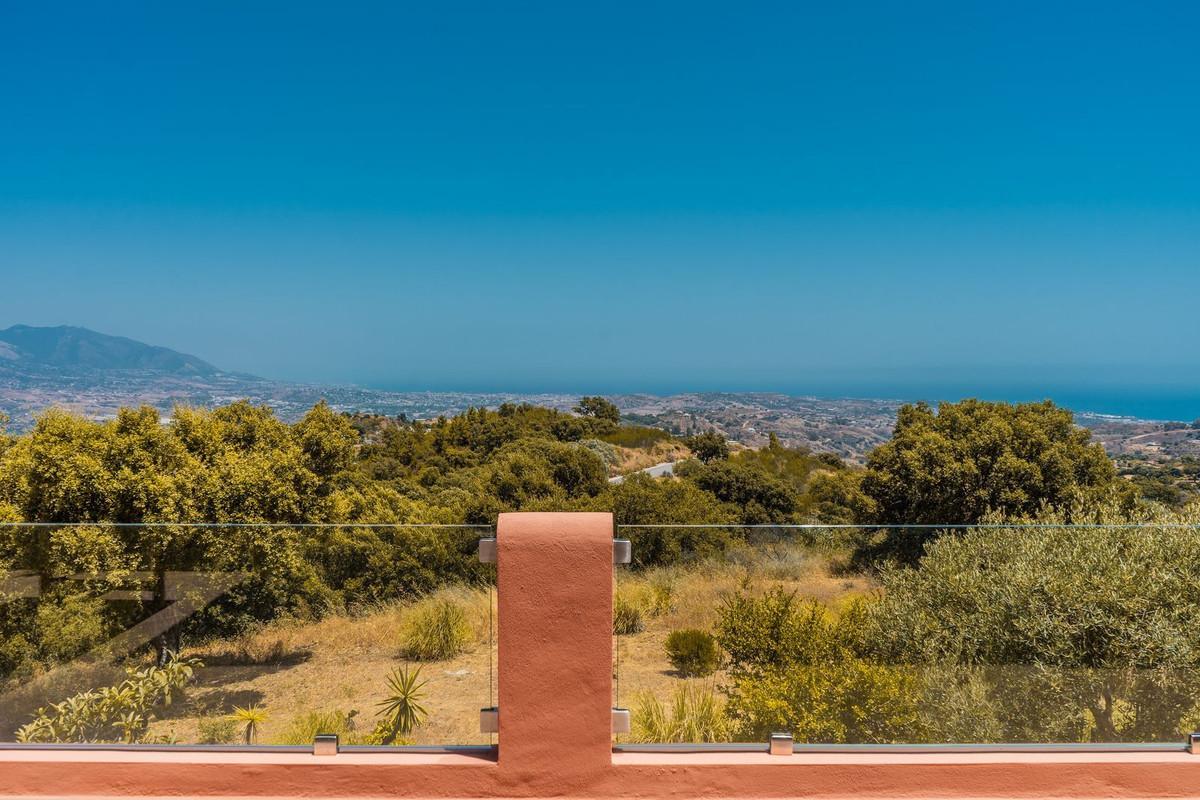Apartment for Sale in Marbella