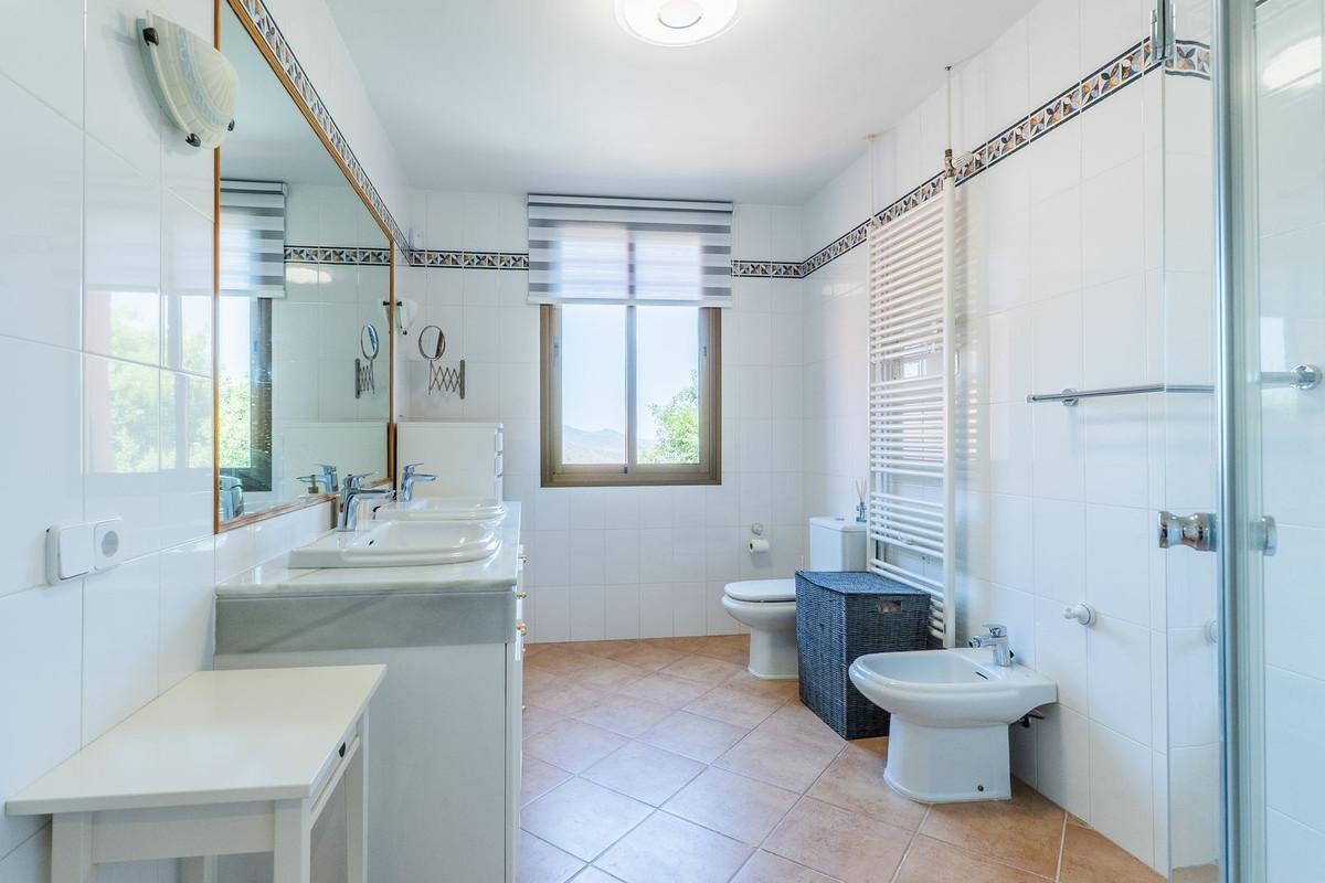 Apartment for Sale in Marbella