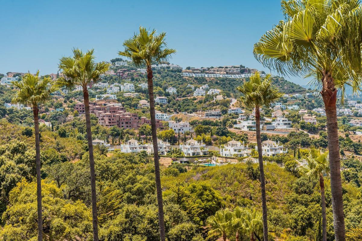 Apartment for Sale in Marbella