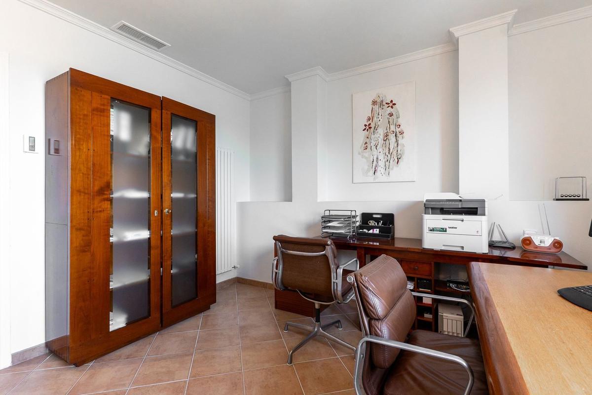 Apartment for Sale in Marbella