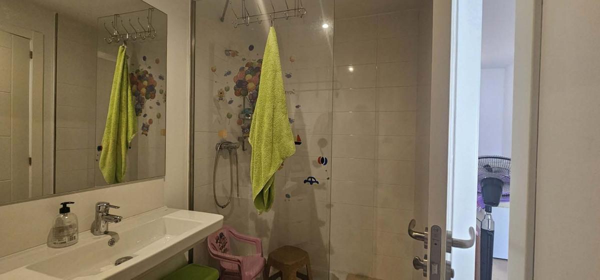 Villa for Sale in Benalmádena