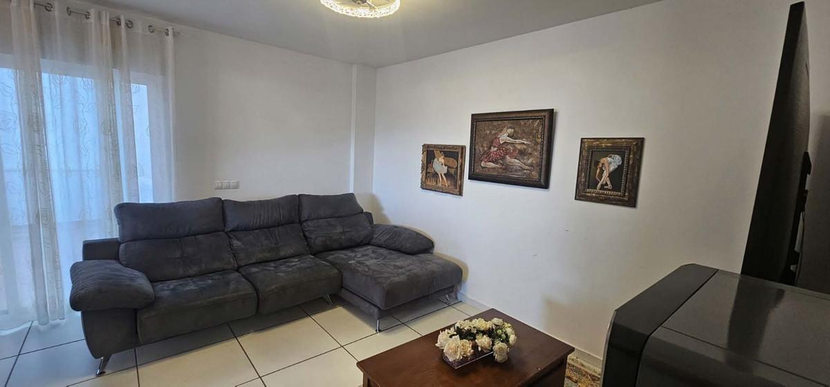 Villa for Sale in Benalmádena