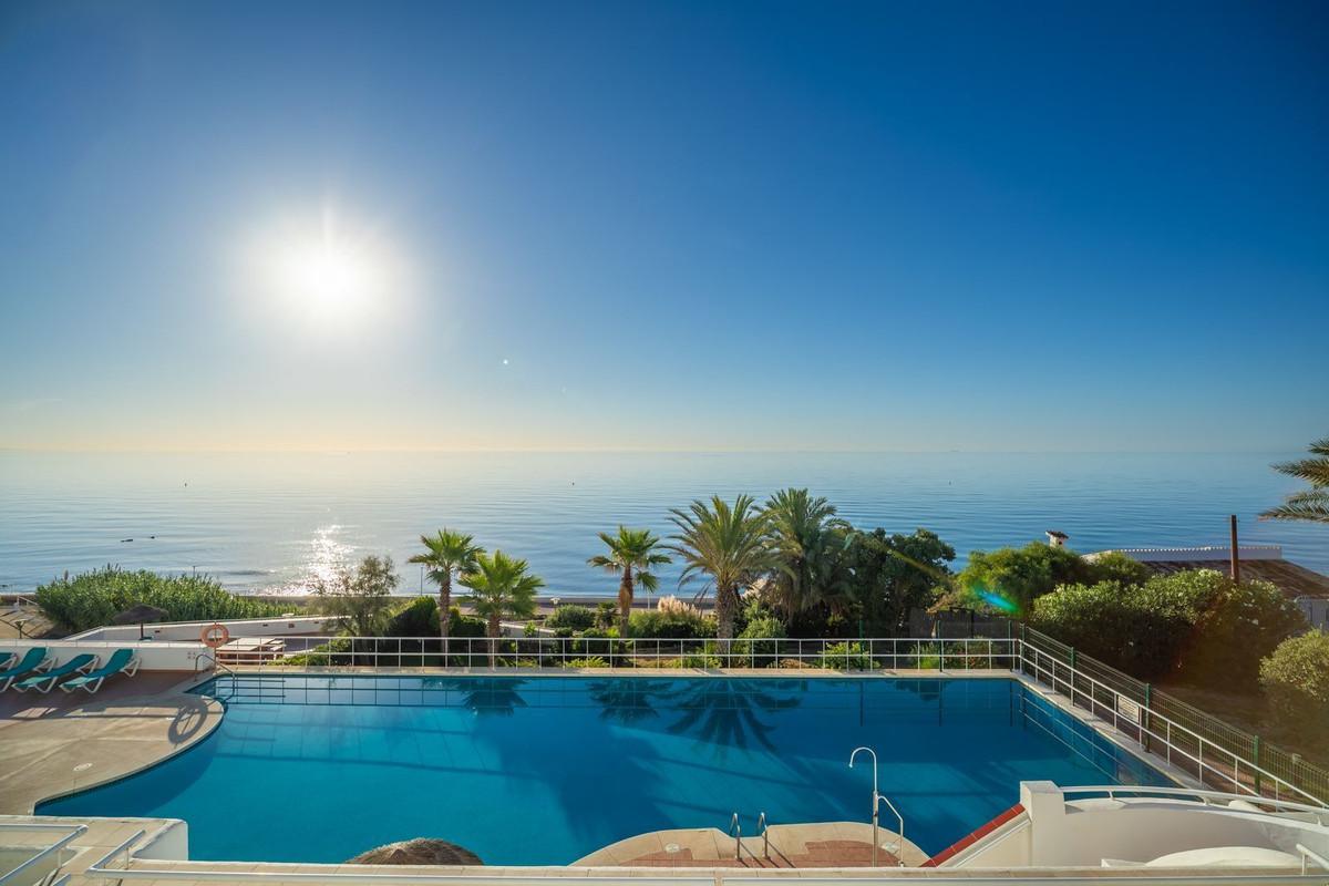 Penthouse for Sale in Estepona