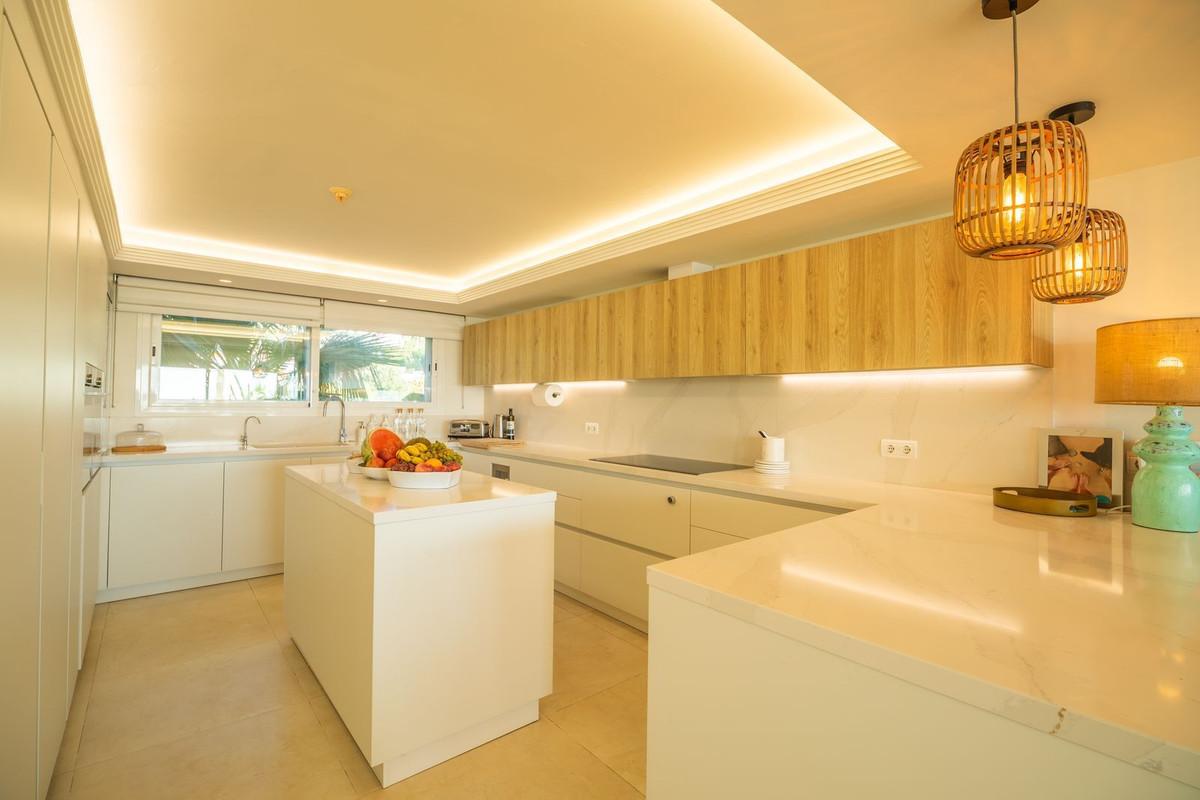 Penthouse for Sale in Estepona